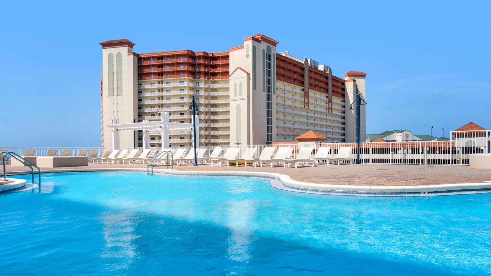 Laketown Wharf 1416!